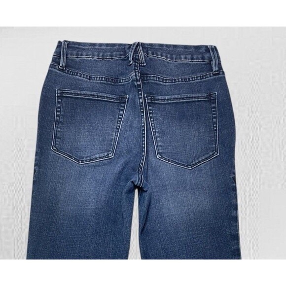 Good American Women’s High Rise Skinny Faded Blue Jeans Size 6/28 Distressed Hem - Picture 4 of 9